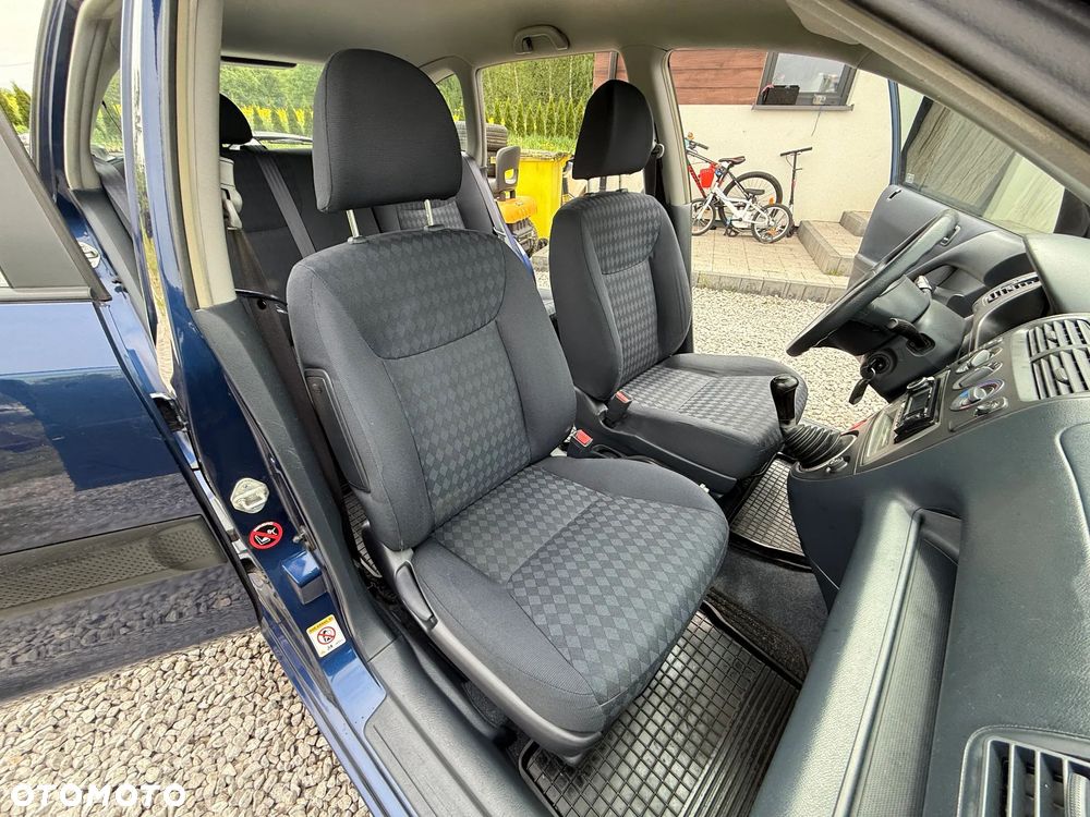Honda Civic 1.4i SR - 24