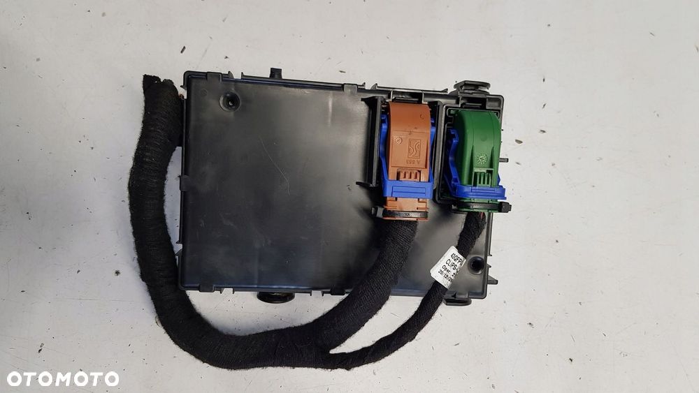 moduł BSI skrzynka Opel Meriva B 1.4 T - 2