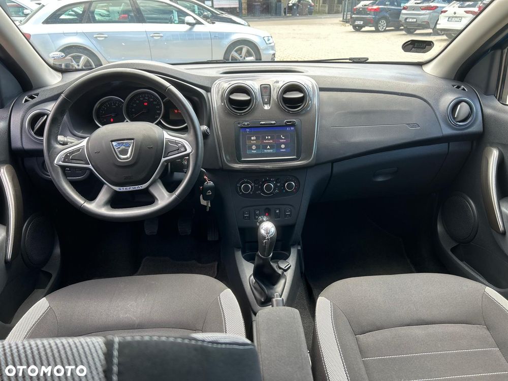 Dacia Sandero Stepway 0.9 TCe Laureate S&S EU6 - 14