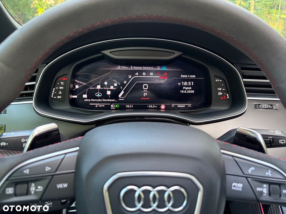 Audi RS Q8 - 26