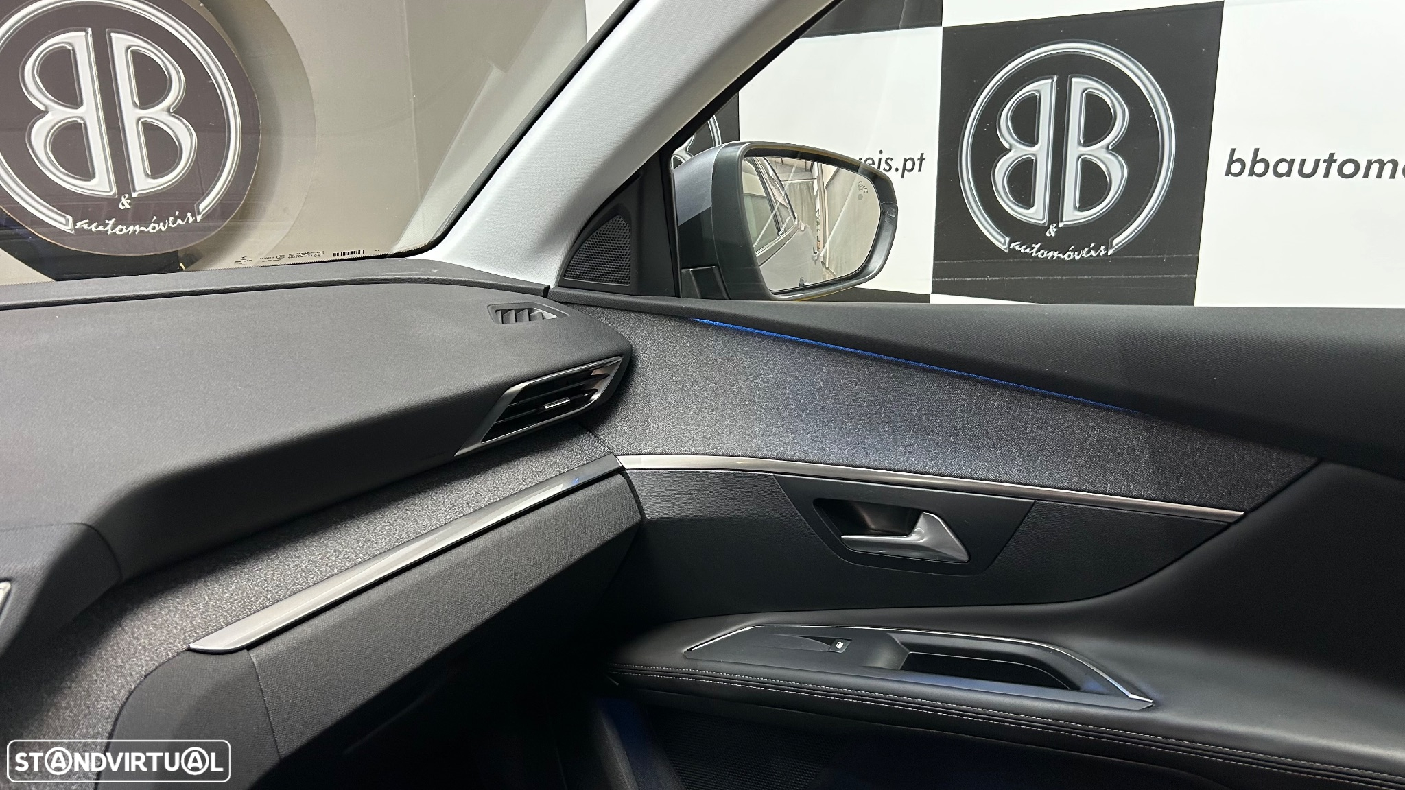 Peugeot 3008 PureTech 130 Stop & Start EAT6 Allure - 24