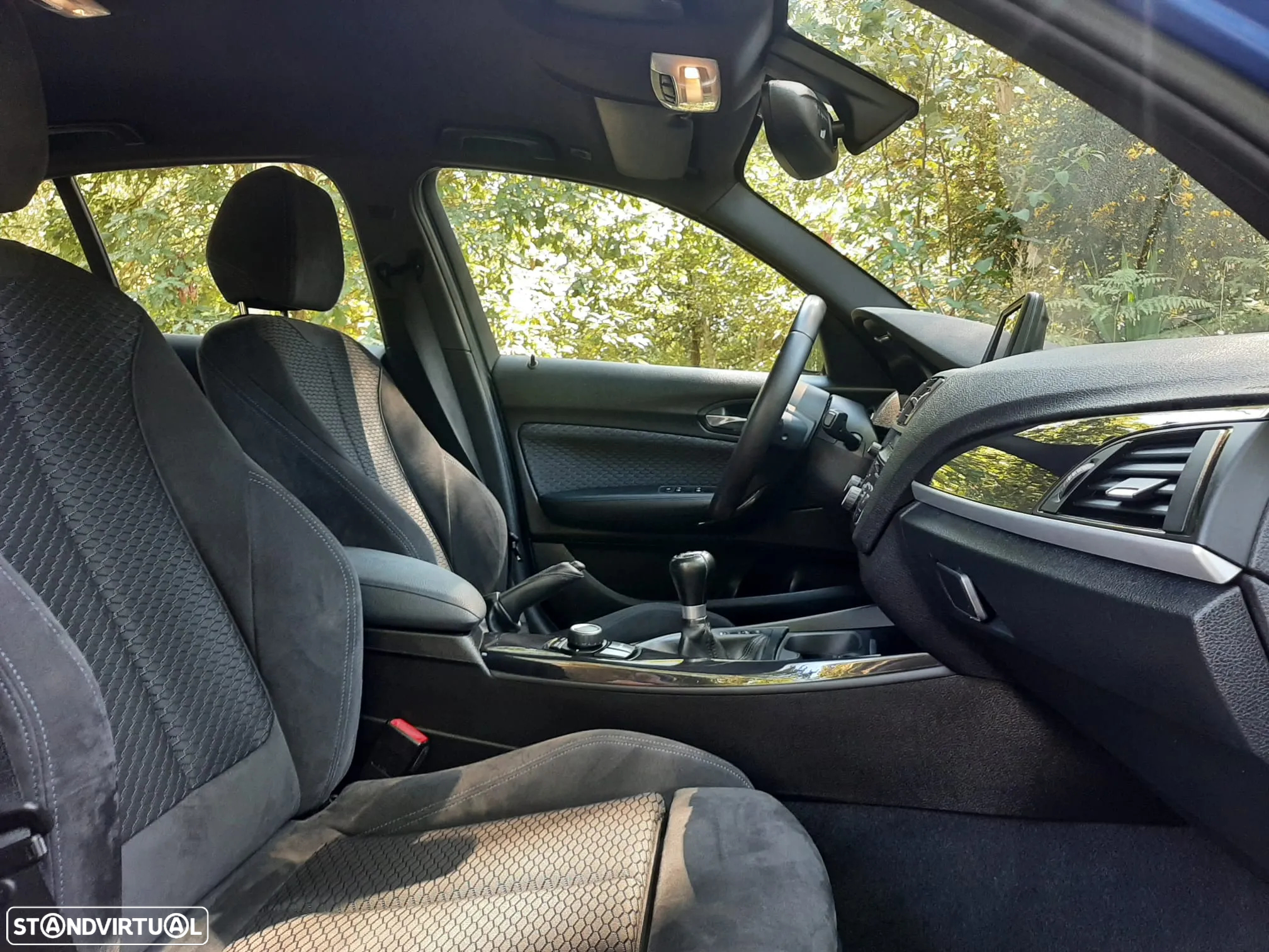 BMW 118 d Pack M - 12