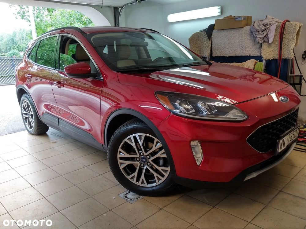 Ford Kuga - 14