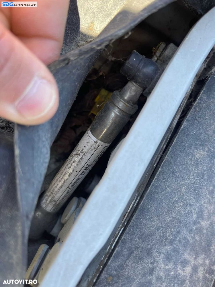 Balama Capota Stanga Completa cu Capsa Pirotehnica Protectie Pieton Audi A3 8V 2013 - 2020 Cod 8V0823301F 8V0823823F [B4136] - 3