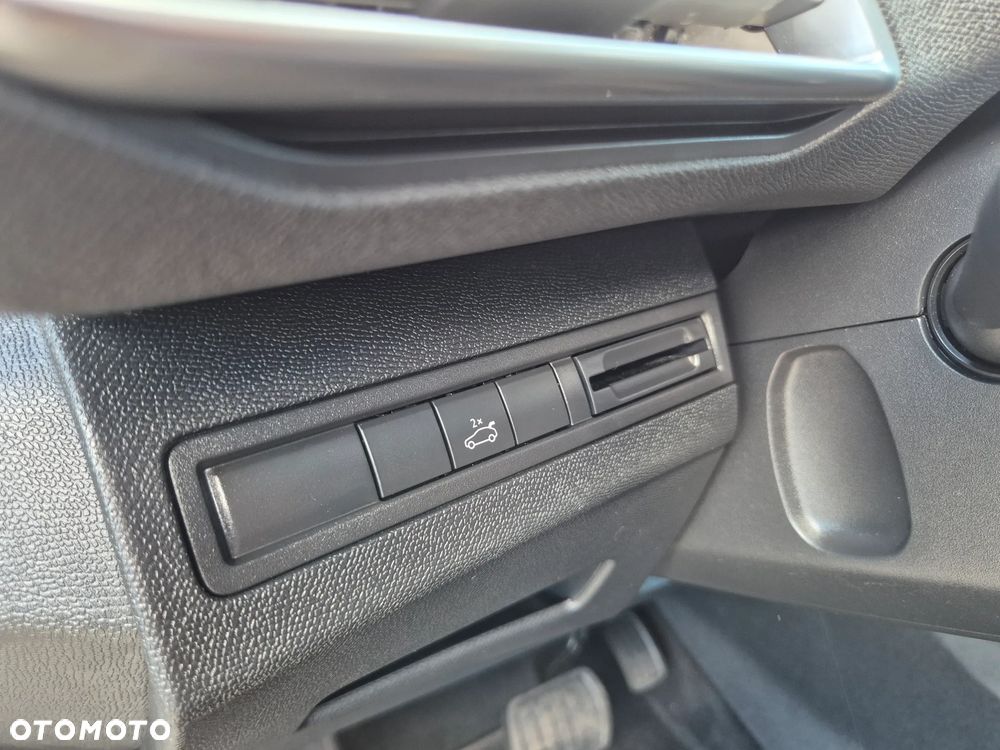 Peugeot 3008 BlueHDi 180 Stop & Start EAT8 GT - 29