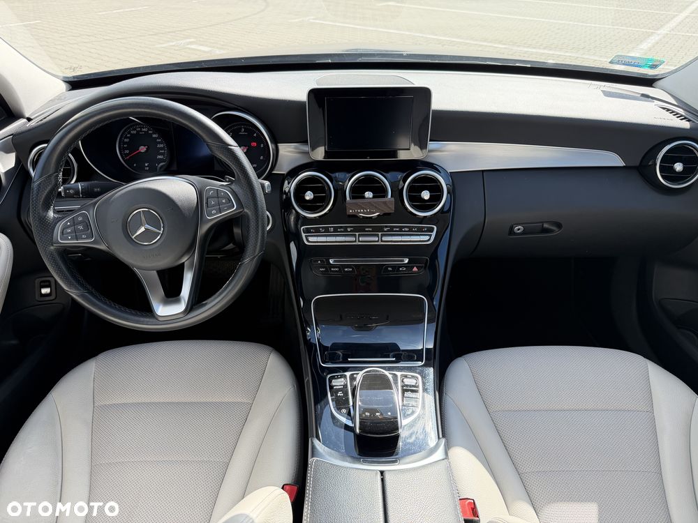 Mercedes-Benz Klasa C 200 (BlueTEC) d 7G-TRONIC Avantgarde - 13