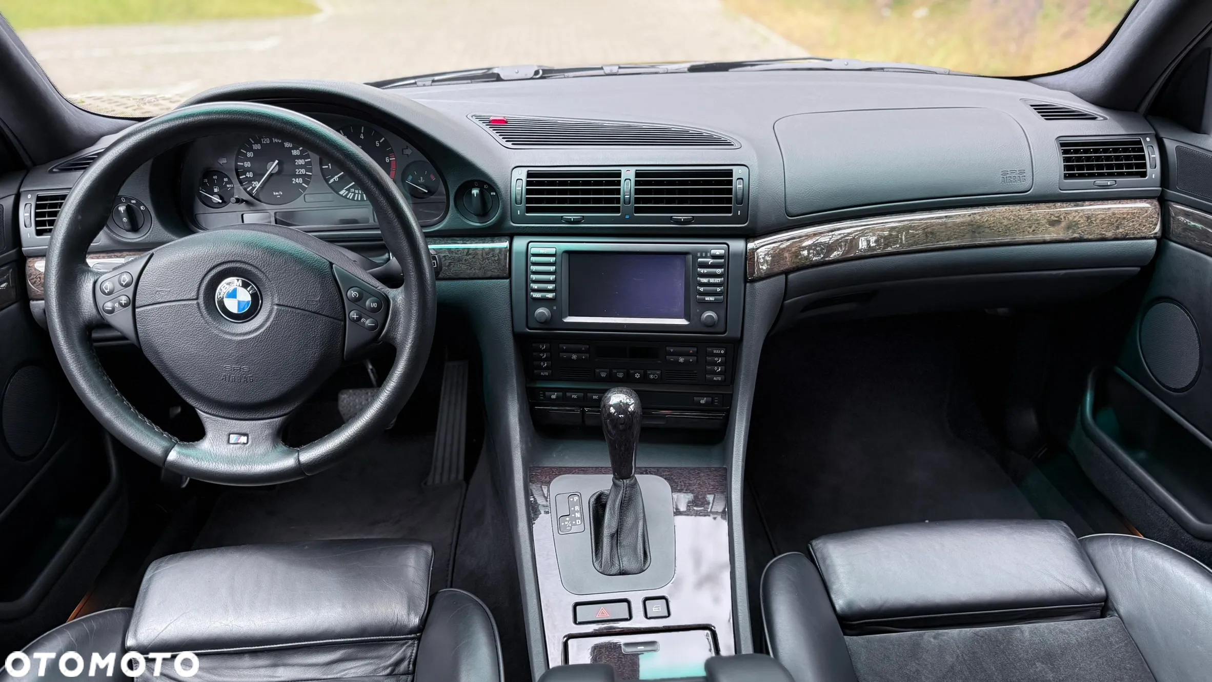BMW Seria 7 740i - 18