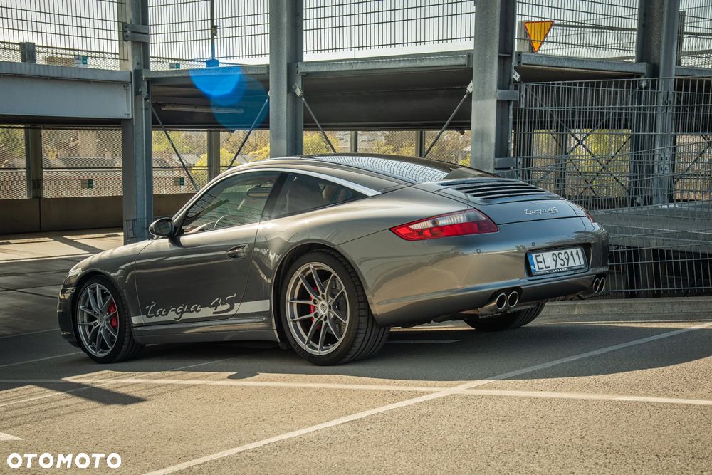 Porsche 911 - 10