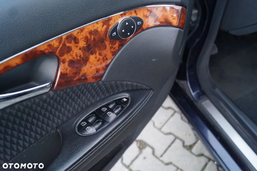 Mercedes-Benz Klasa E 200 Kompressor Automatik Elegance - 17