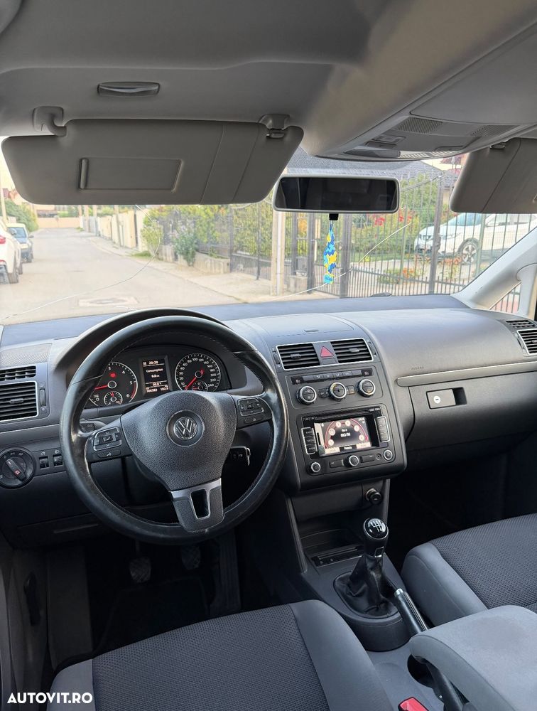 Volkswagen Touran 1.6 TDI DPF Trendline - 13
