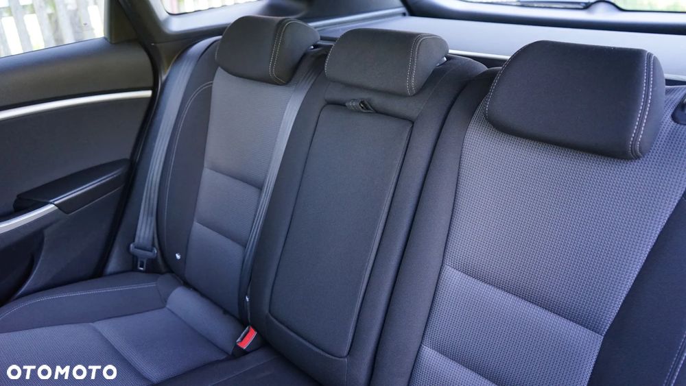 Hyundai i30 1.6 CRDi Style - 37