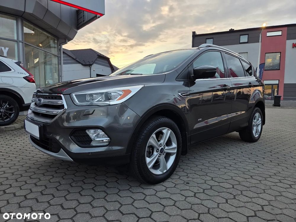 Ford Kuga 1.5 EcoBoost AWD Titanium ASS - 9
