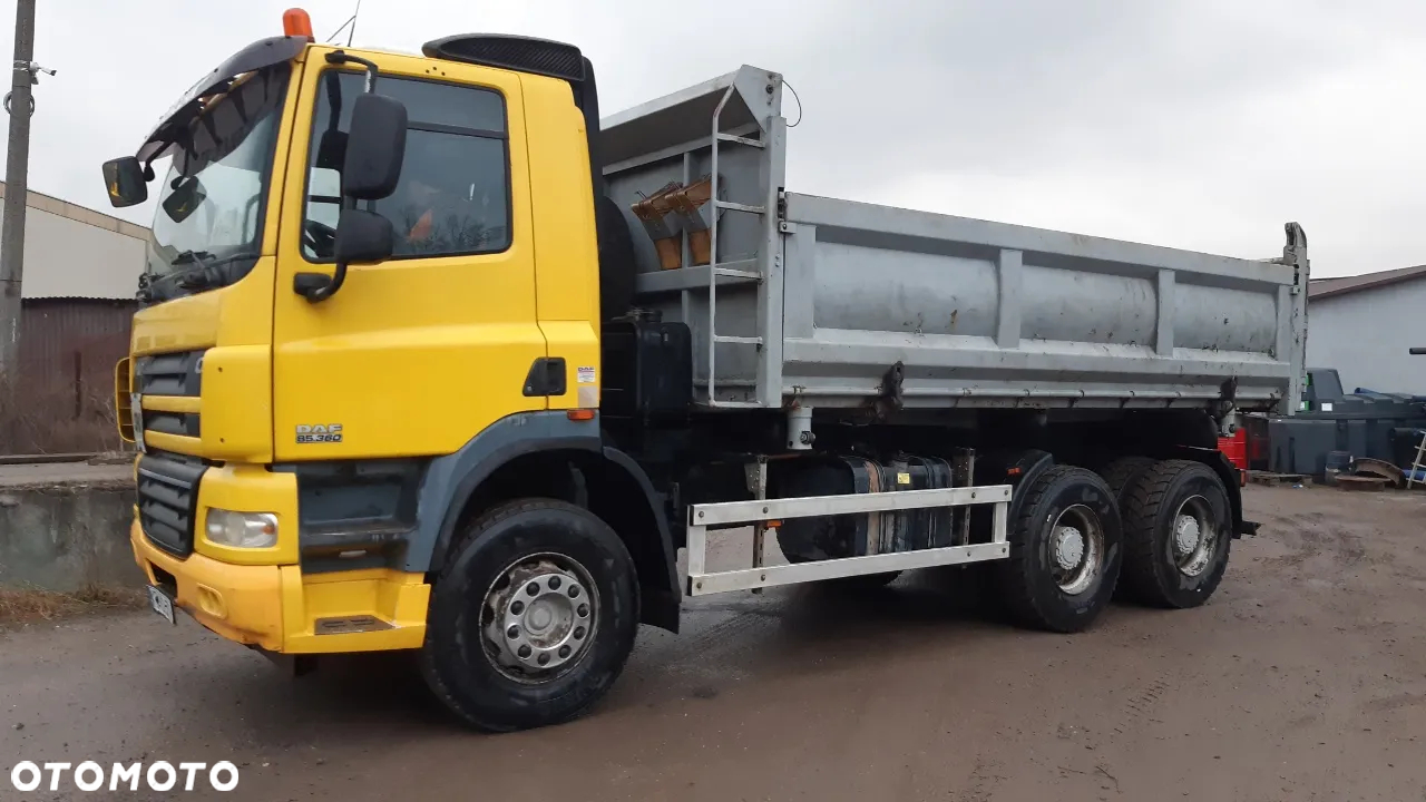 DAF CF85 - 2