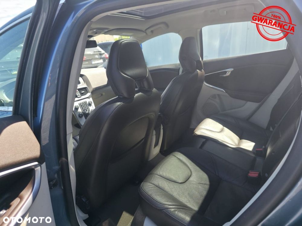 Volvo V40 - 20