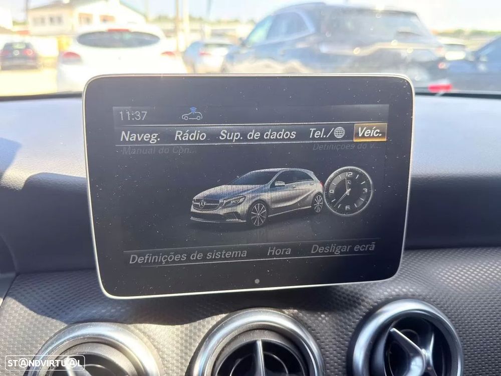 Mercedes-Benz A 180 CDI AMG Line - 13