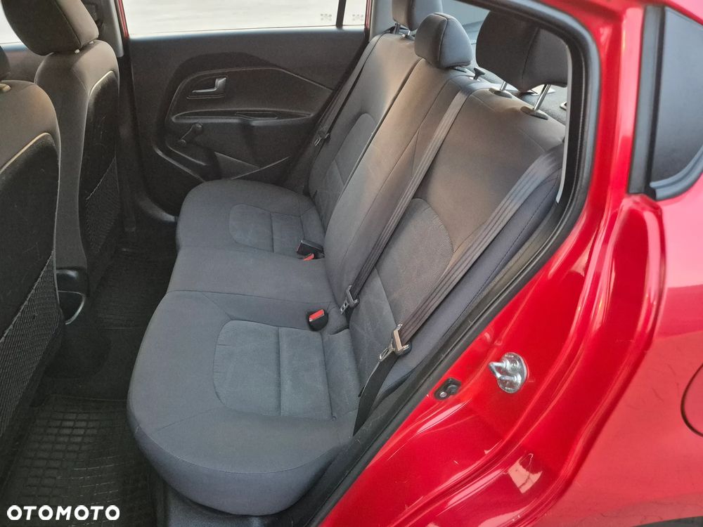 Kia Rio 1.2 M - 13