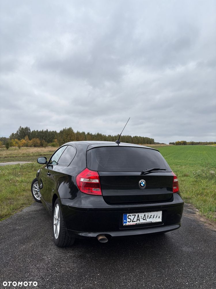 BMW Seria 1 118d - 4