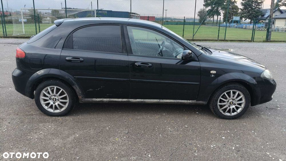 Chevrolet Lacetti - 3