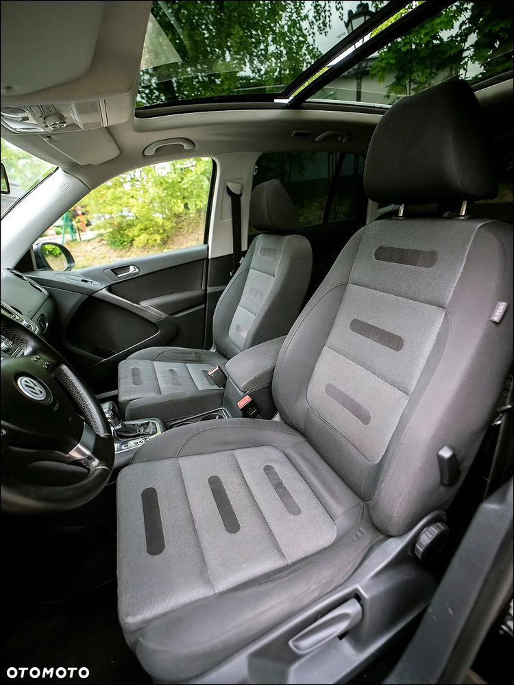 Volkswagen Tiguan - 31