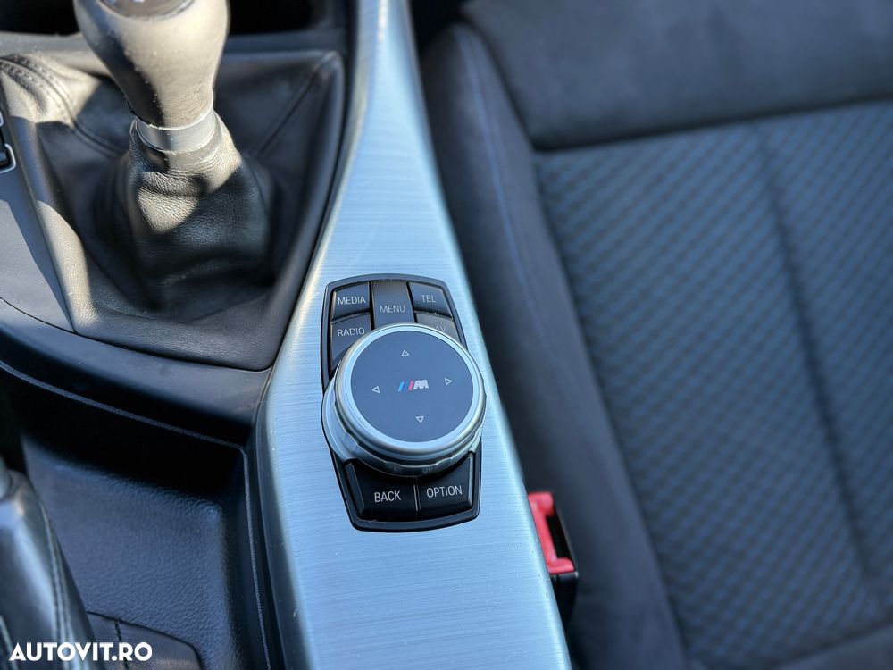 BMW Seria 1 116i - 10