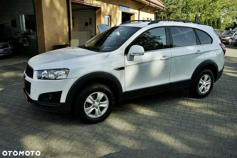 Chevrolet Captiva 2.2 2WD LS - 2