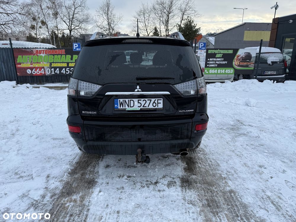 Mitsubishi Outlander 2.0 Intense + NAVI 2WD EU5 - 7