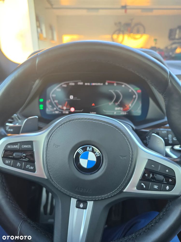 BMW X5 M M50d - 10