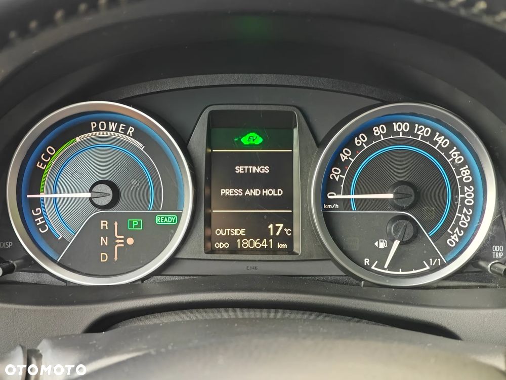 Toyota Auris - 21