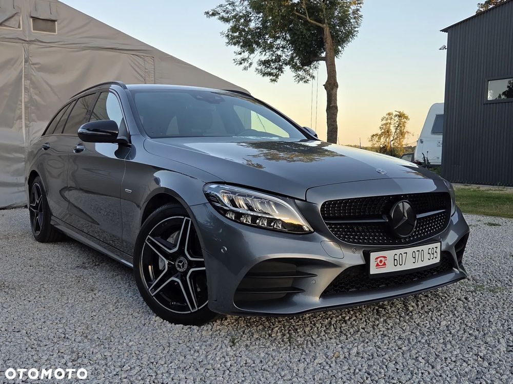 Mercedes-Benz Klasa C 220 d 9G-TRONIC Night Edition - 25