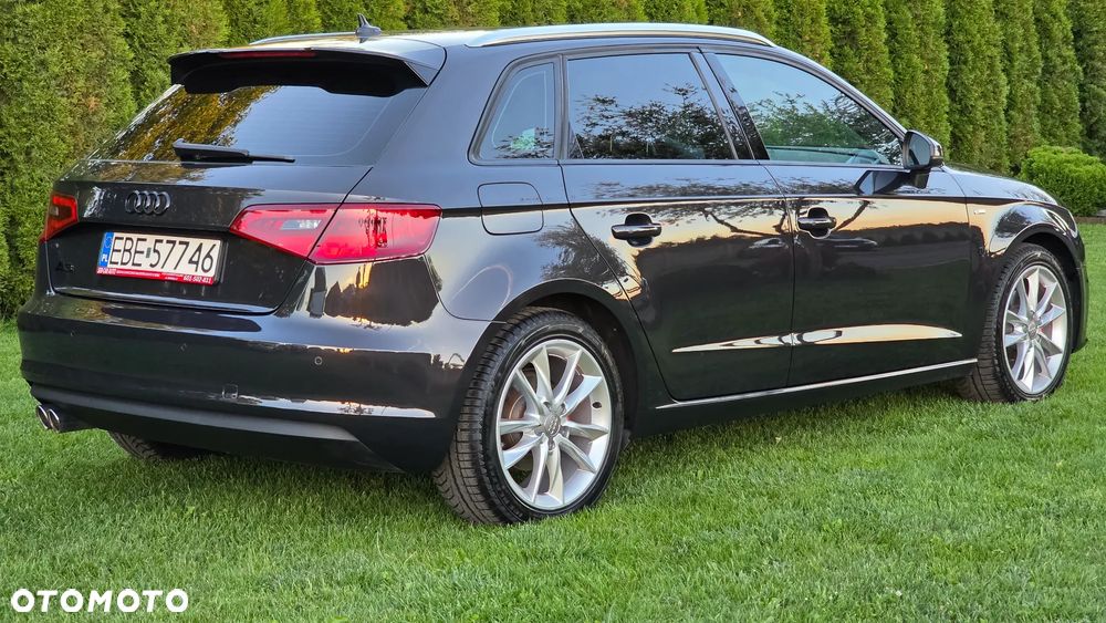 Audi A3 Sportback 2.0 TDI S tronic S line Sportpaket - 7