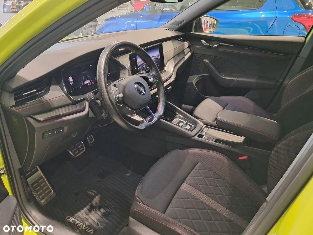 Skoda Octavia - 12