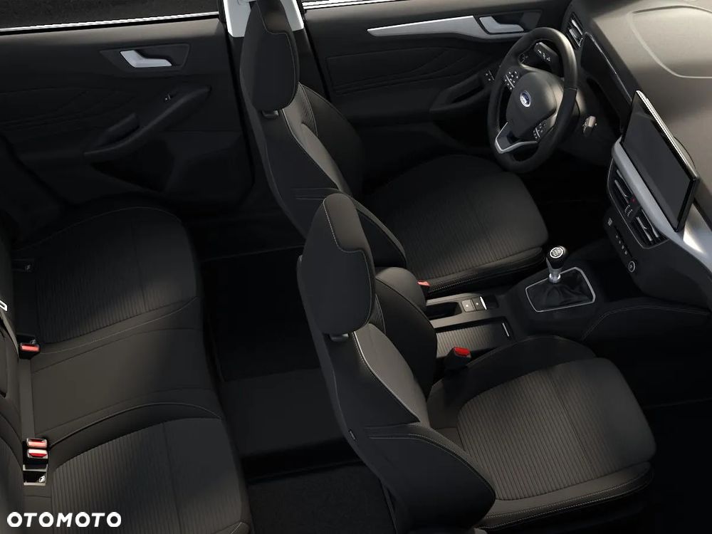 Ford Focus - 13