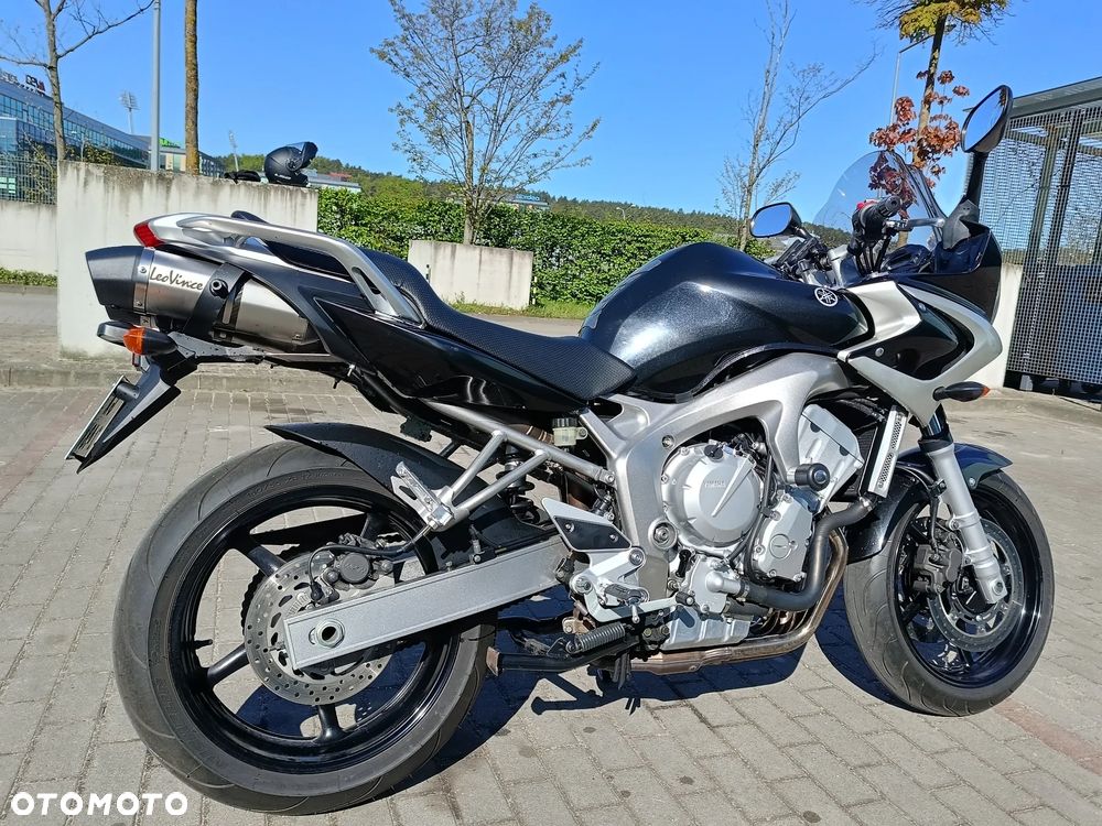 Yamaha FZ6 - 7