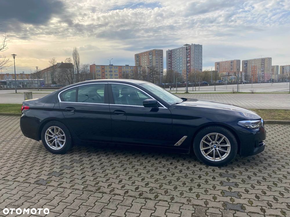 BMW Seria 5 518d - 1
