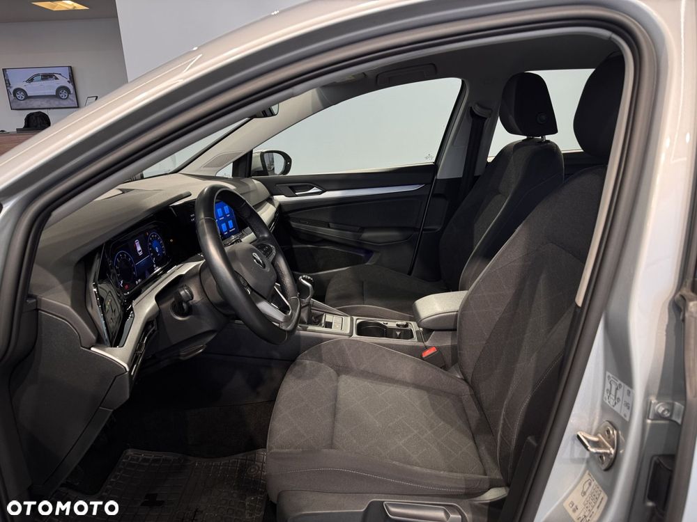 Volkswagen Golf Variant - 15