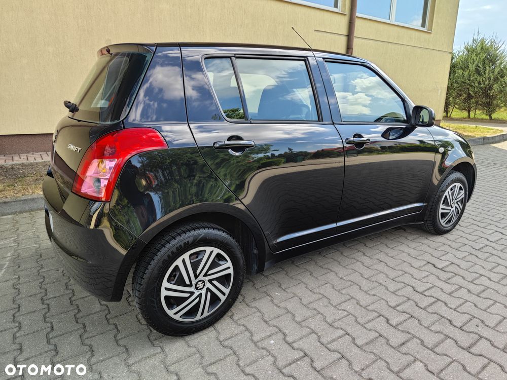 Suzuki Swift - 10