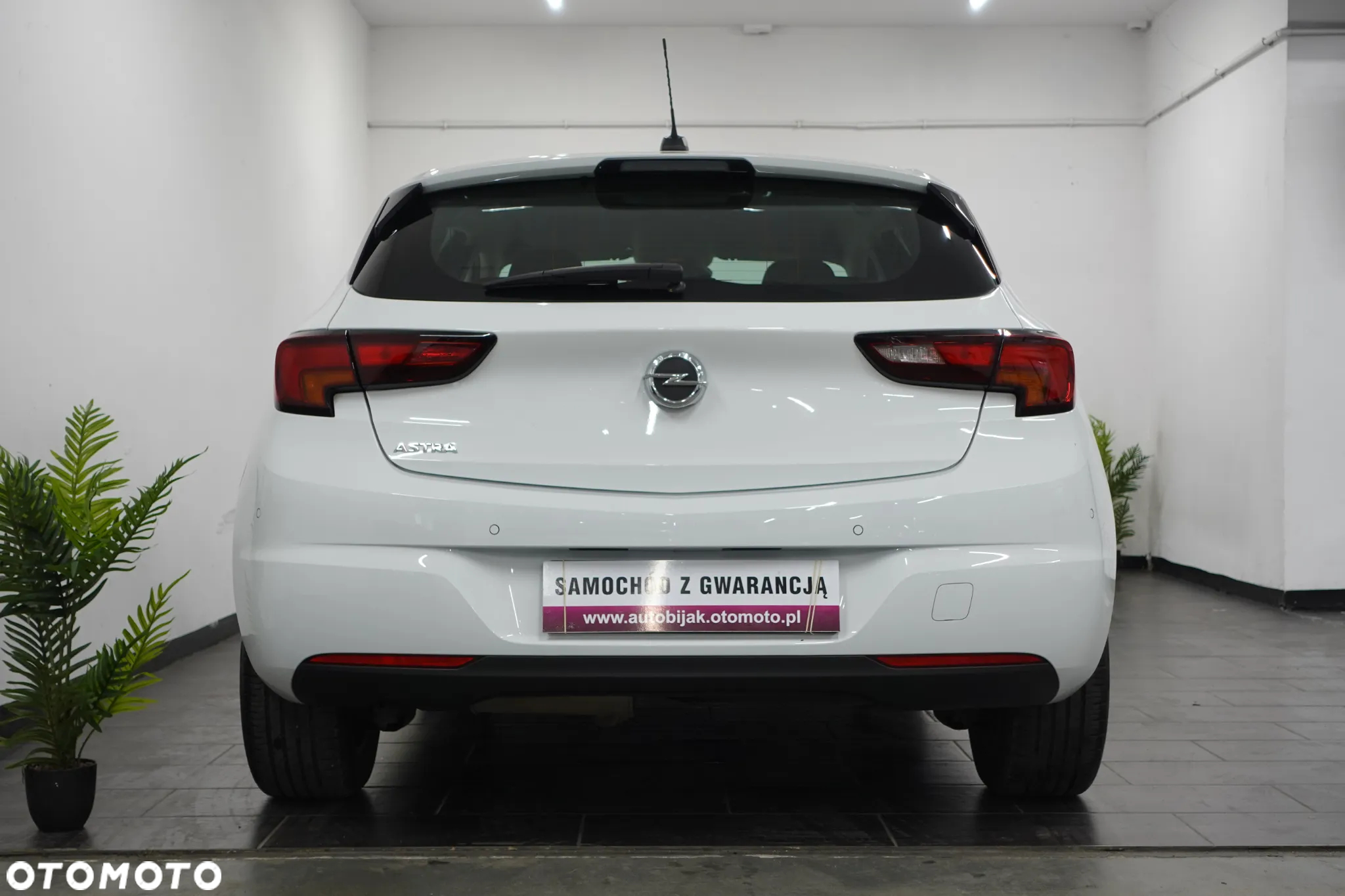 Opel Astra 1.5 D Start/Stop Elegance - 8