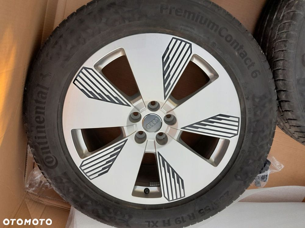 E-TRON Q7 Q8 FELGI KOŁA Z OPONAMI 19" 5x112 255/55 - 5