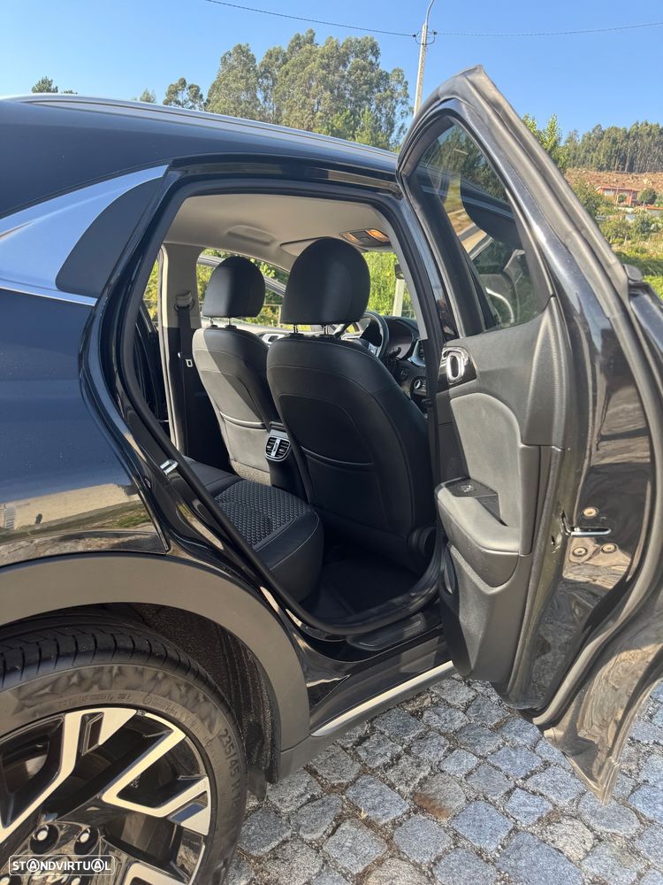 Kia XCeed 1.0 T-GDI Tech - 10