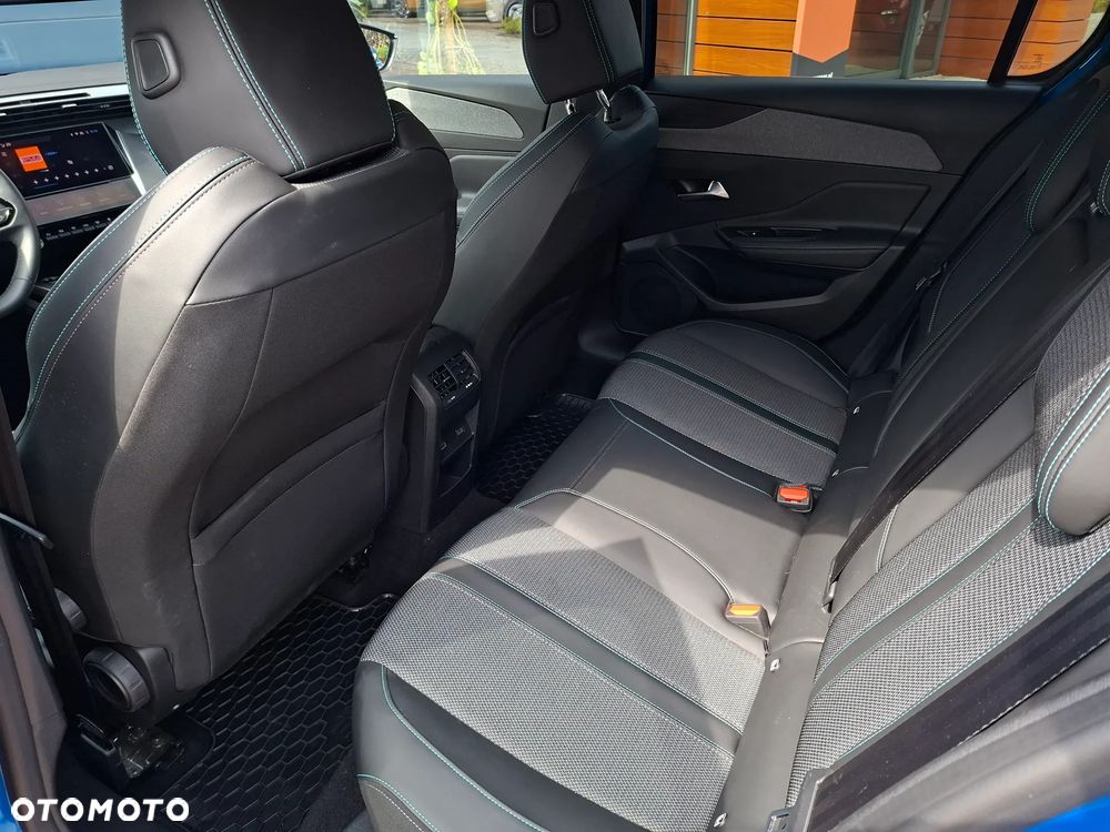 Peugeot 308 1.2 PureTech Allure S&S EAT8 - 23