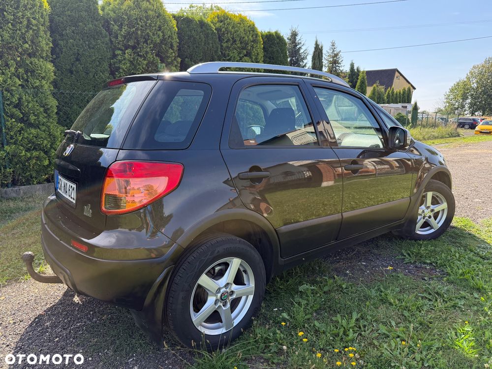Fiat Sedici 1.6 16V 4x4 Lounge - 5