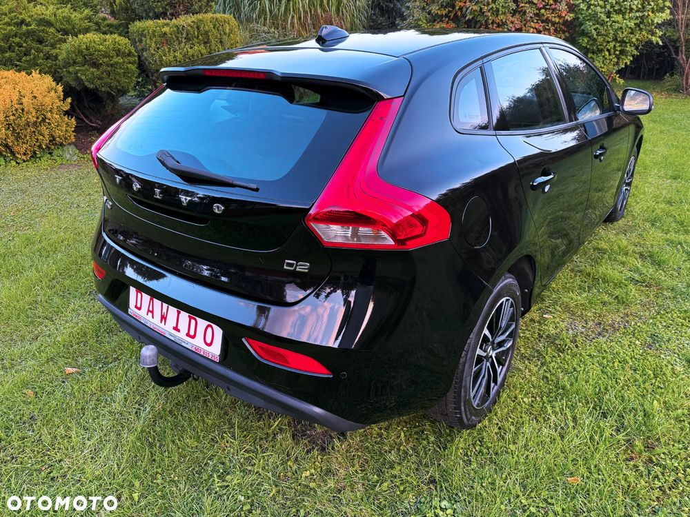 Volvo V40 D2 Drive-E Momentum - 17