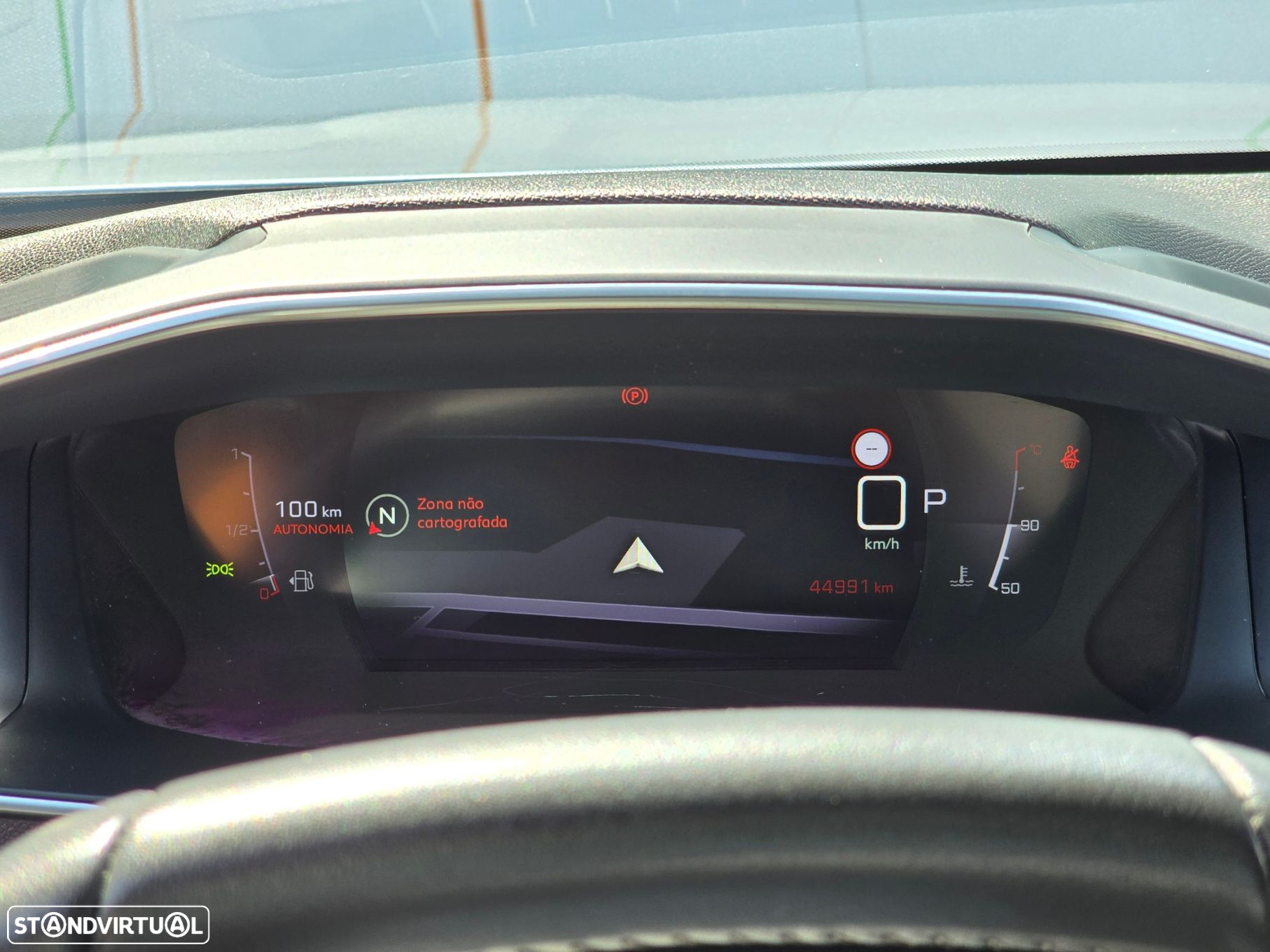 Peugeot 2008 1.2 PureTech Allure Pack EAT8 - 16