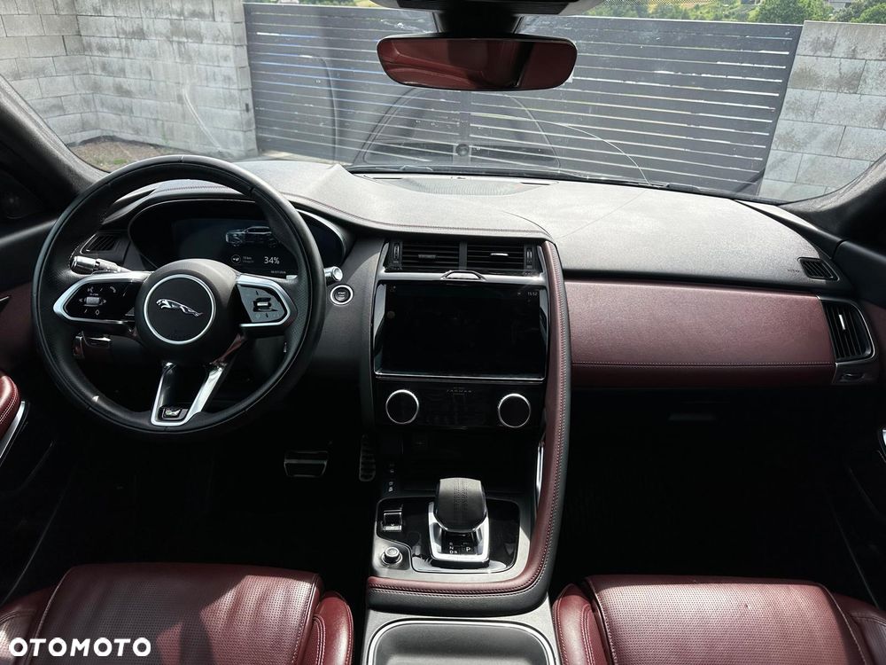 Jaguar E-Pace 1.5 P300e PHEV AWD R-Dynamic Black - 14