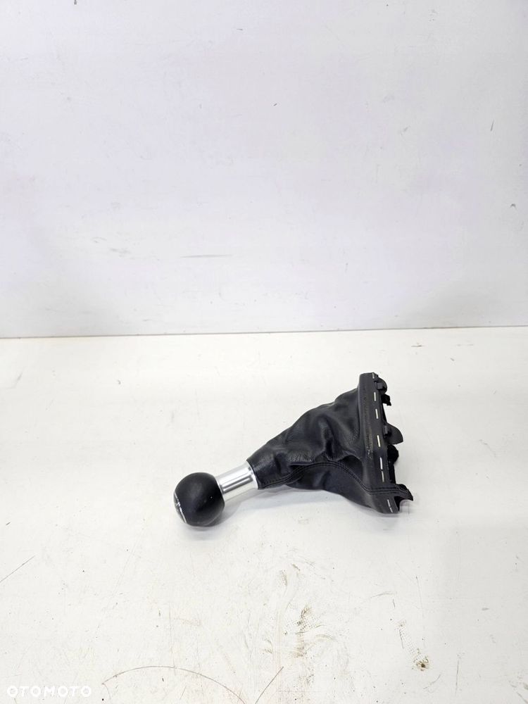 MIESZEK GAŁKA ZMIANY BIEGÓW AUDI A3 8P A1 8X 8P0863279A 6/25 6 BIEGÓW - 1