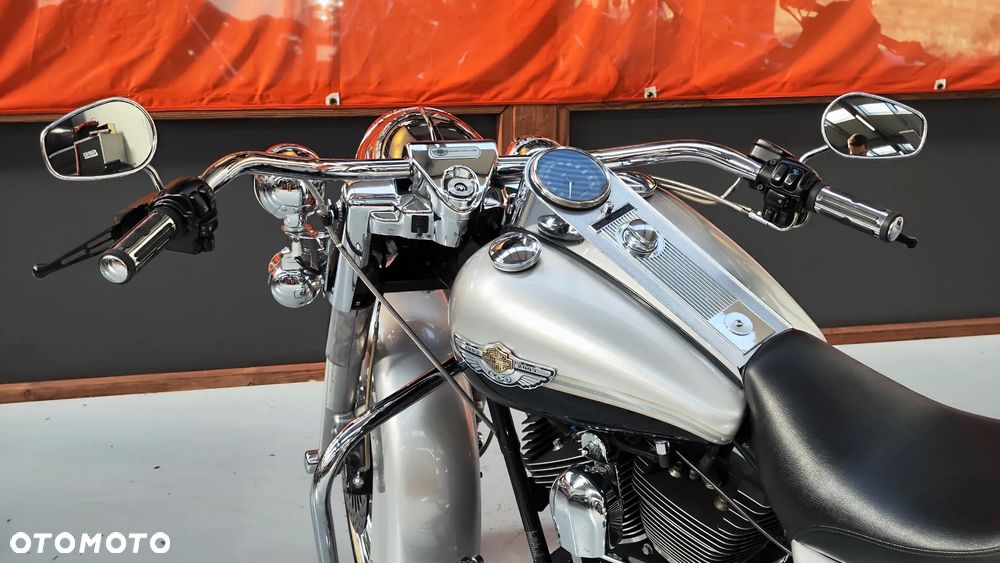 Harley-Davidson Touring Road King - 31