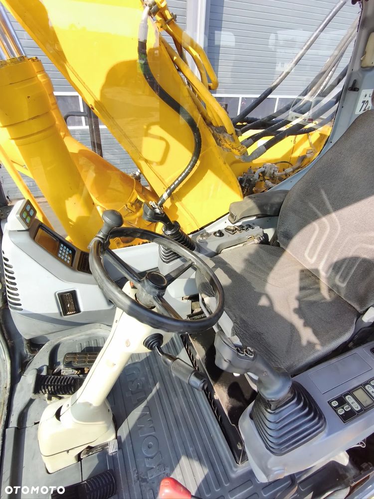 Komatsu PW200-7E0 - 10