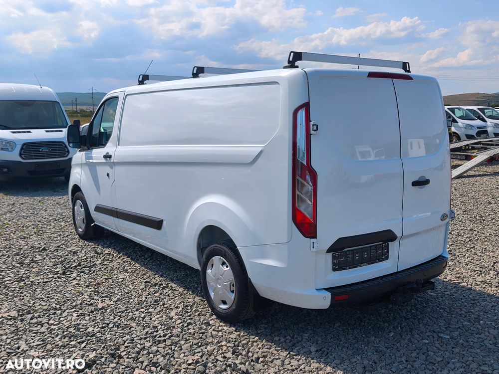 Ford Transit Custom - 10