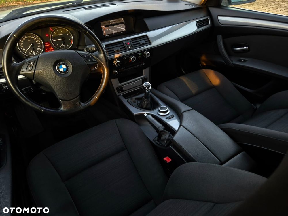 BMW Seria 5 - 12
