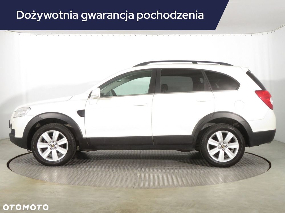 Chevrolet Captiva - 4